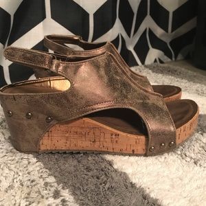 Boutique wedges